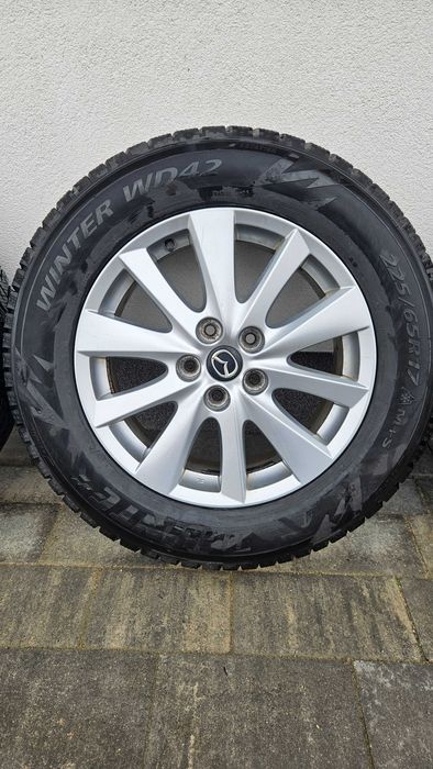 Koła zimowe Mazda - alufelgi 17" + opony Delinte Winter WD42