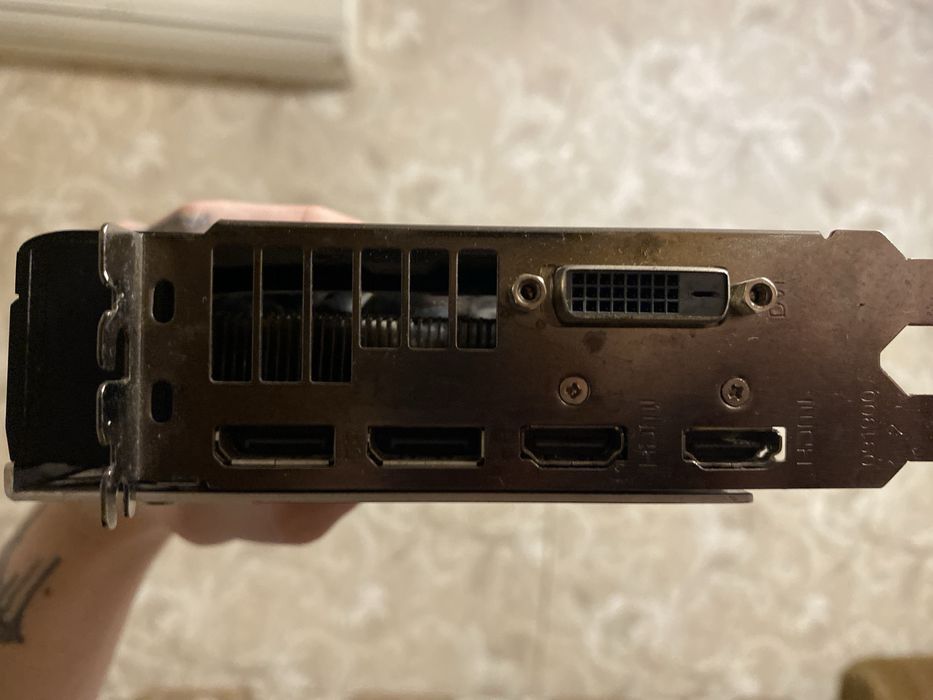 Видеокарта  SAPPHIRE Radeon Rx570