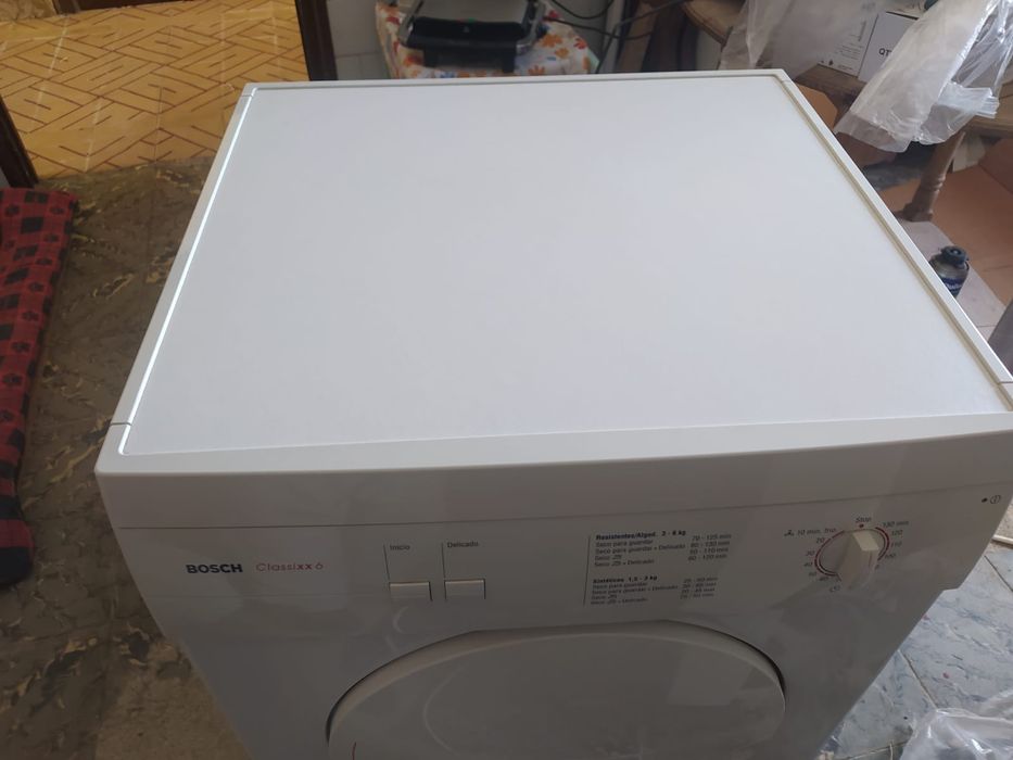Máquina de secar nova Bosch