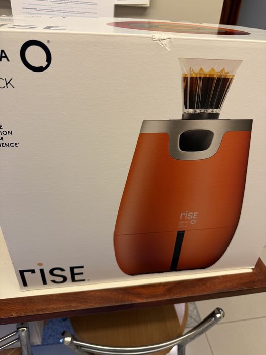 Vendo Maquina Delta Q RISE Terracota NOVA - OFERTA copos e cápsulas