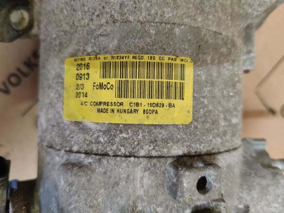 ford fiesta mk7 1.0 sprężarka klimatyzacji c1b1-19d628-ba