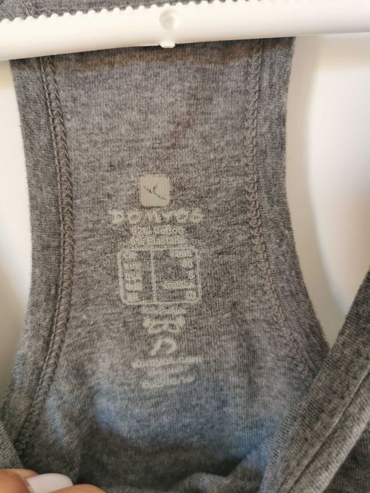 Vendo conjunto camisolas com suporte de soutien