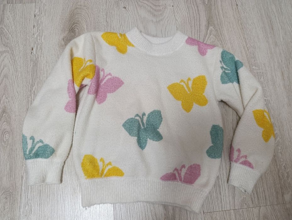 Кофта на дівчинку 5 років