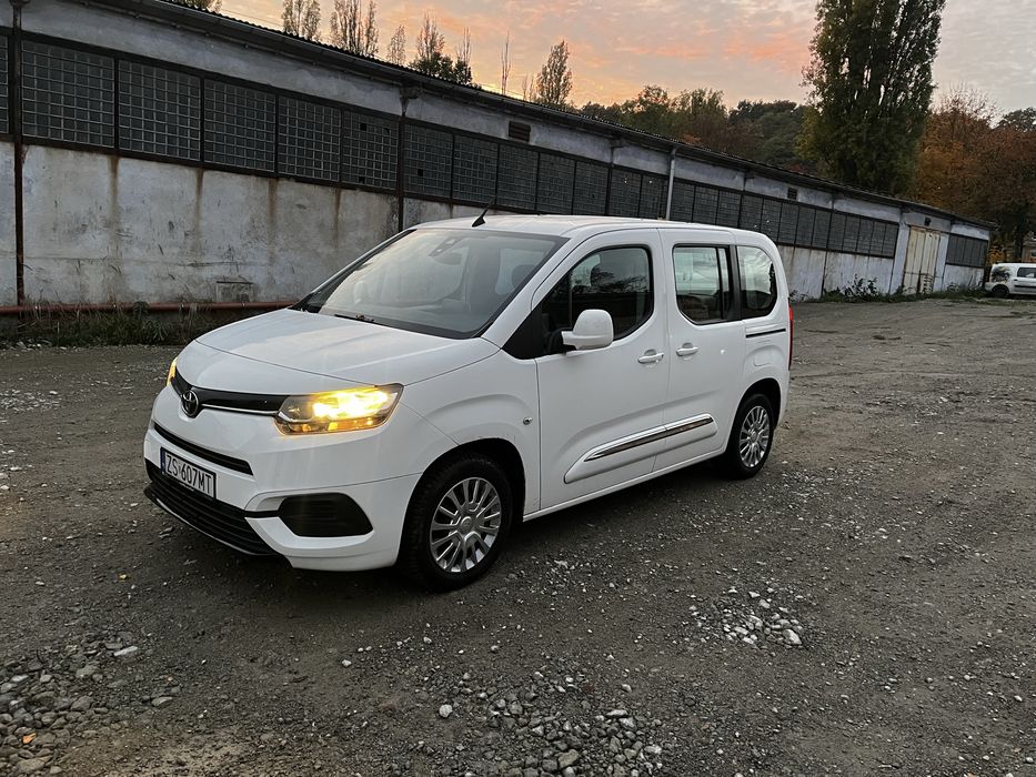 Toyota Proace City