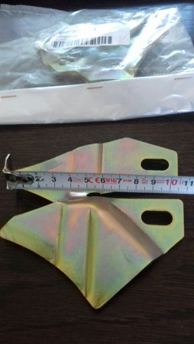 Czubek prowadzący pod noże części sieczkarnia kukurydzy PZ 90S , Vicon