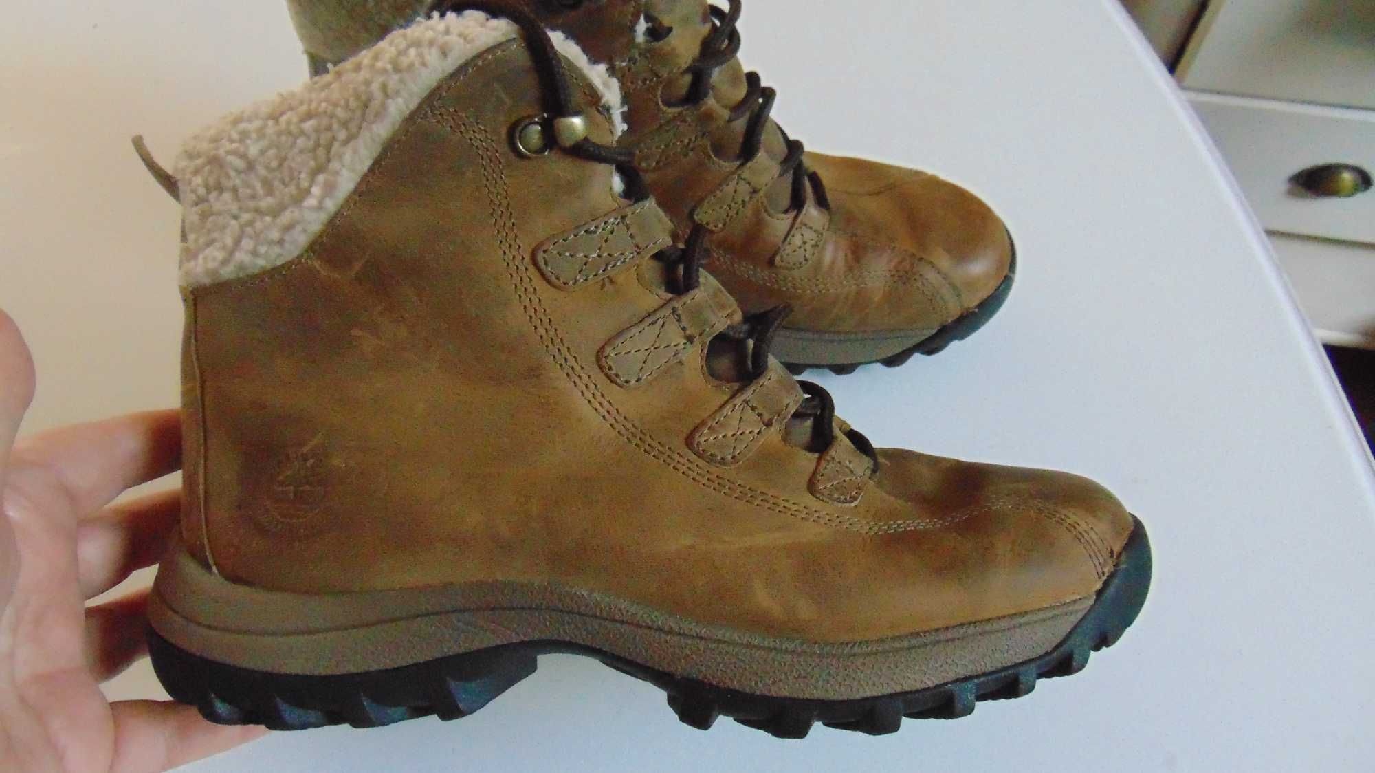 Timberland canard resort store mid 2.