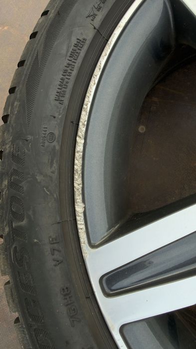 BMW Jantes Originais 17” + Pneus Inverno Bridgestone 225/45 R17