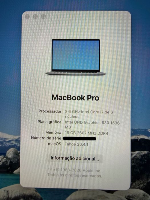 MacBook Pro 16’’ Late 2019 Intel Core i7 2,6GHz Cinzento Sideral com carregador