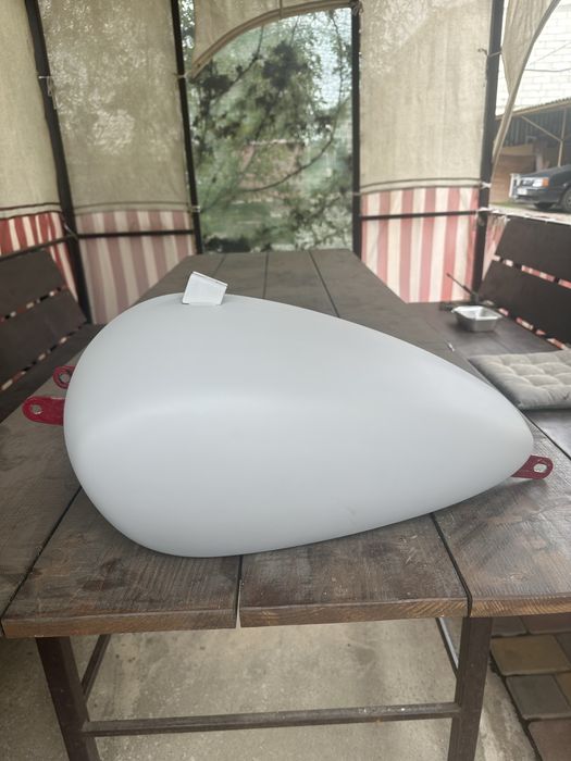 Harley Davidson топливный бак 61000675