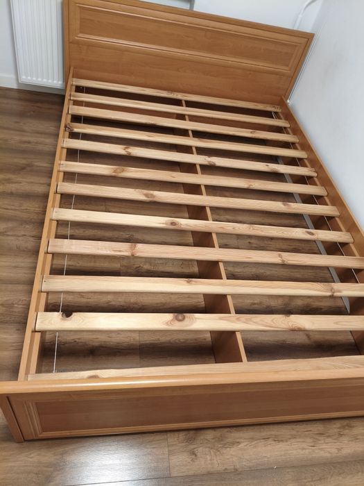 Łóżko do sypialni  140x200