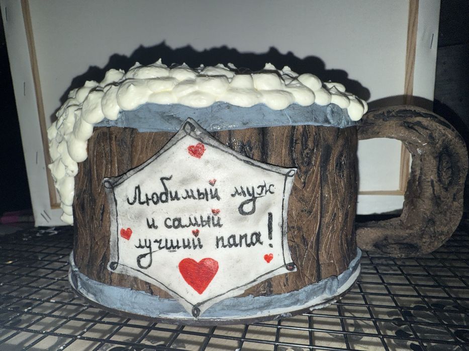 Святкові торти на замовлення