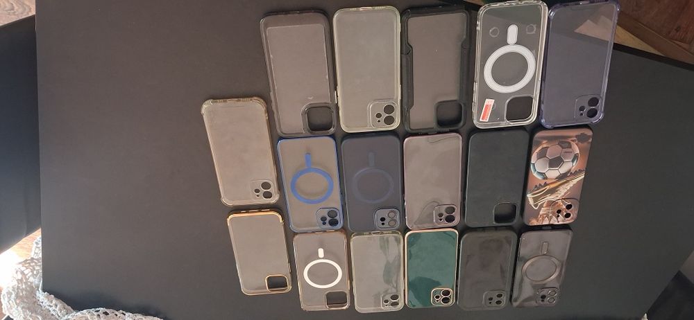 Etui  iphone 12  OKAZJA