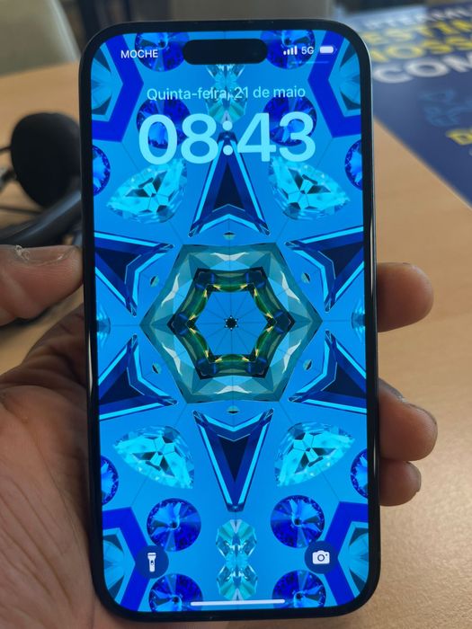 Vendo iphone 15 em bom estado