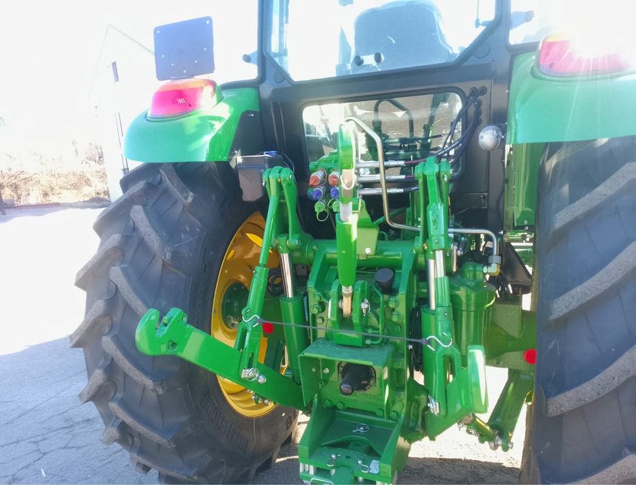 Трактор John Deere 6110B 2025 Новий