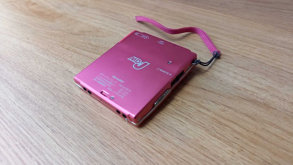 SHARP MD-ST55 MINIDISC odtwarzacz płyt md z wyświtlaczem