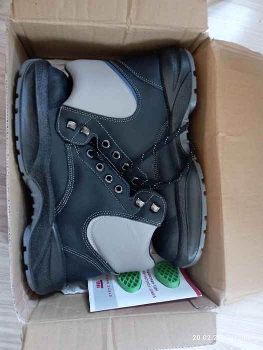 Buty steitz secura rozmiar 42 wkładka 28 cm nowe