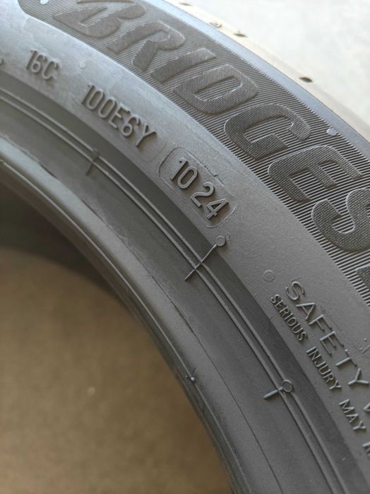 Bridgestone Turanza R20 245 45 99V шини літні ідаельні 24рік іспанія