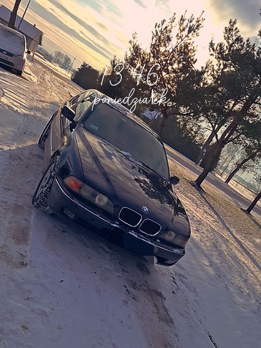 Sprzedam bmw e39 2000r  2.0d o mocy 136 koni odpala jezdzi bezowy srod