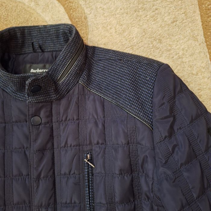 Стильна чоловіча куртка  демісезон