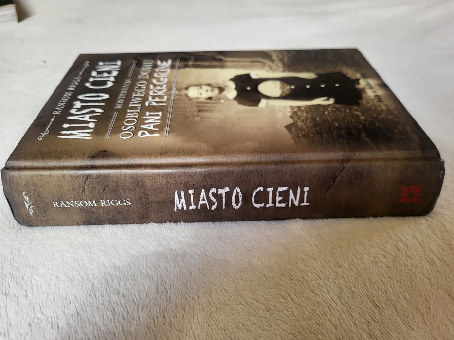 Książka "Miasto Cieni" Ransom Riggs