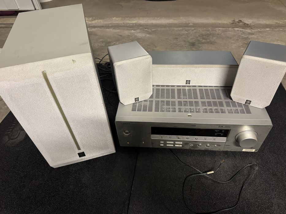 Amplituner Yamaha HTR-5930
