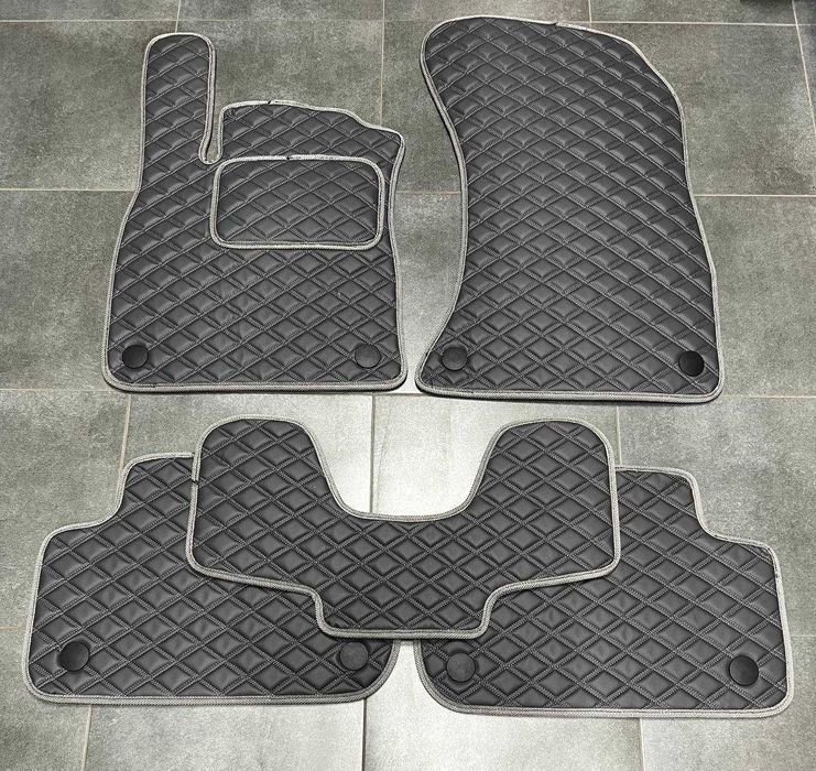 Коврики із екошкіри для Ауді\ Q4 e-tron\ e-tron\ Q7\ Q5\ Q8\ еко кожа