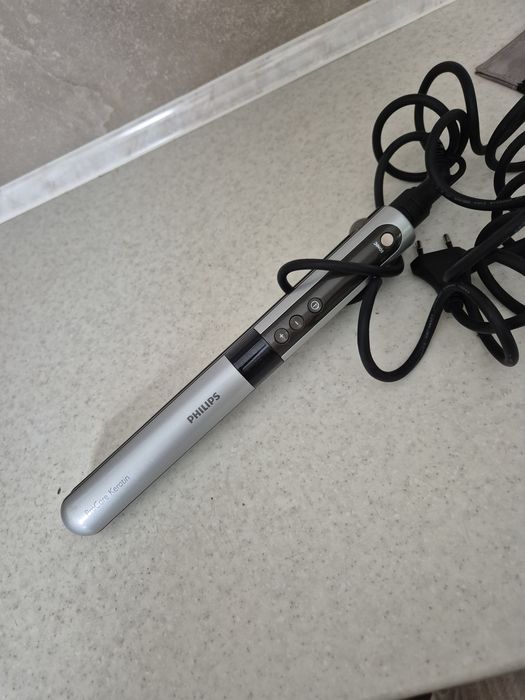 Випрямляч волосся Philips Pro Care Ceratin