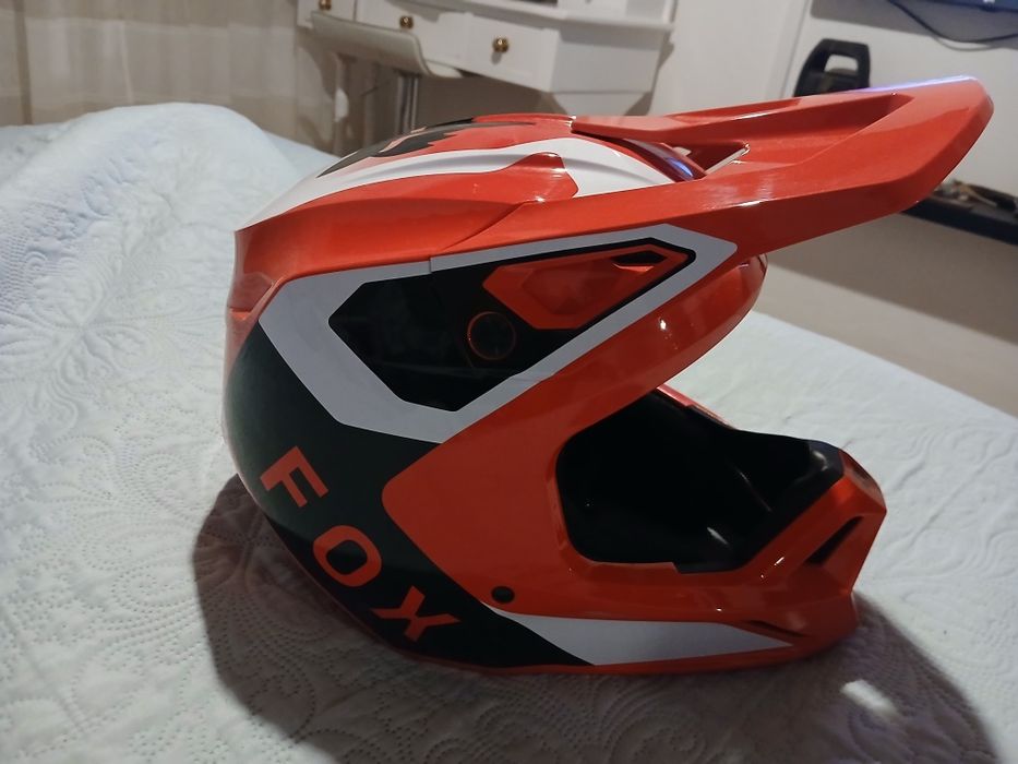 Capacete fox v1 Novo