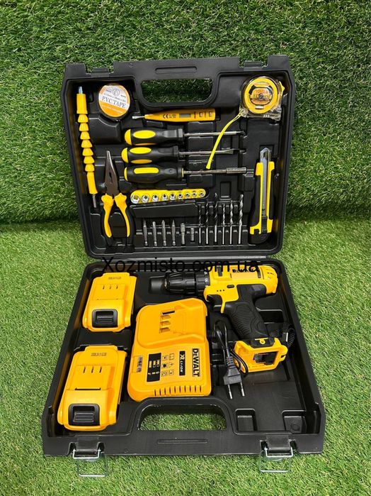 Ударний шуруповерт DeWALT DCD796 (24V, 6AH) з набором інструментів