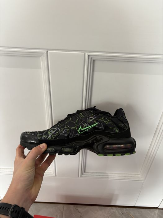 Buty nike air max plus shattered glass meskie