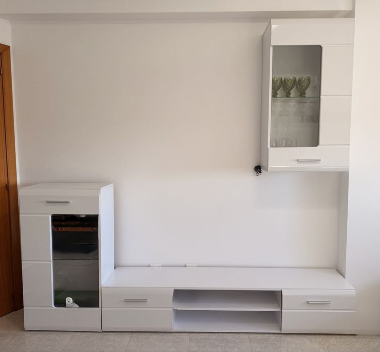 Movel de sala branco