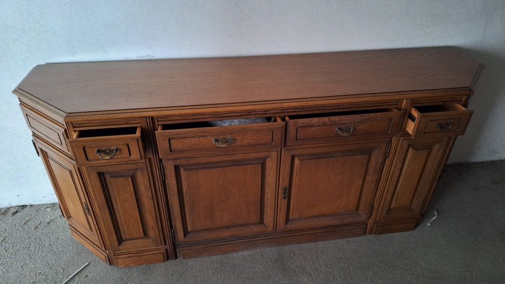 Móvel Clássico em Madeira