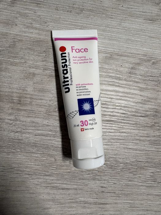do twarzy Ultrasun Face Anti-Ageing SPF 30