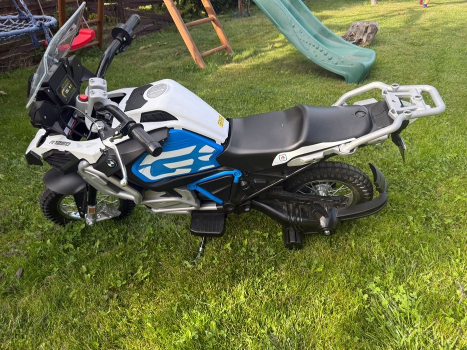 Motorek elektryczny BMW