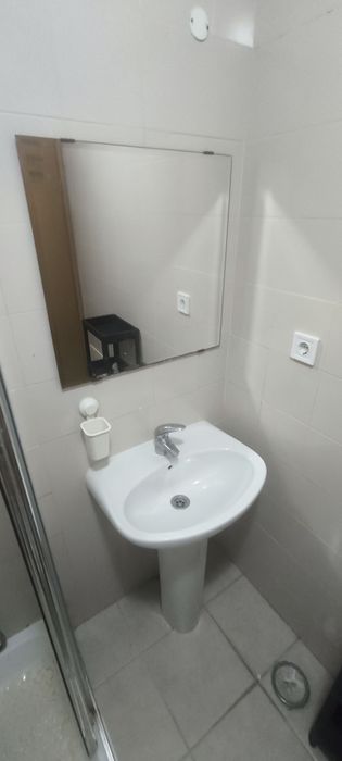 Alugo quarto em Portimão
