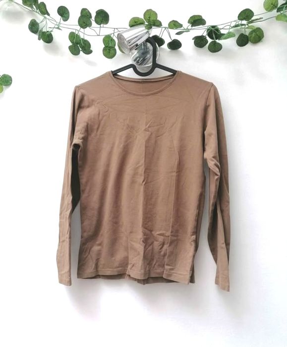 Camisola Castanha de Manga Comprida