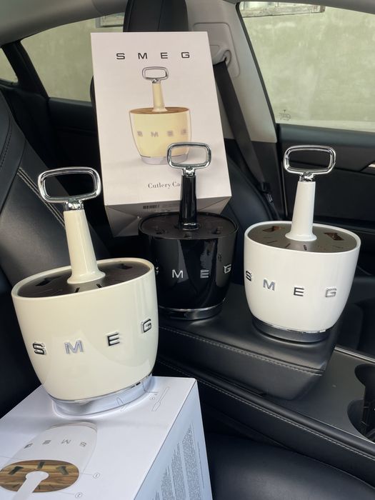 Підставка під прибори Smeg