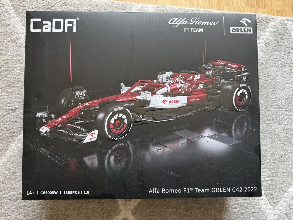 Voiture Télécommandée Ferrari CaDA C64005 Alfa Romeo F1® Team ORLEN C42 1868 Pcs 1:8 2022 F1 Ferrari Voiture Télécommandée Ferrari CaDA C64005 Alfa Romeo F1® Team ORLEN C42 1868 Pcs 1:8 2022 F1 Ferrari