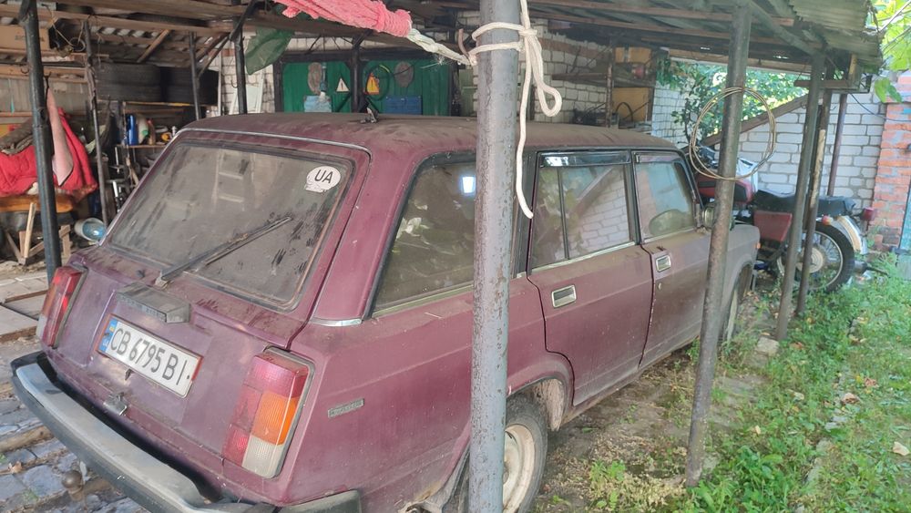 продам ваз-2104 в бойовому стані