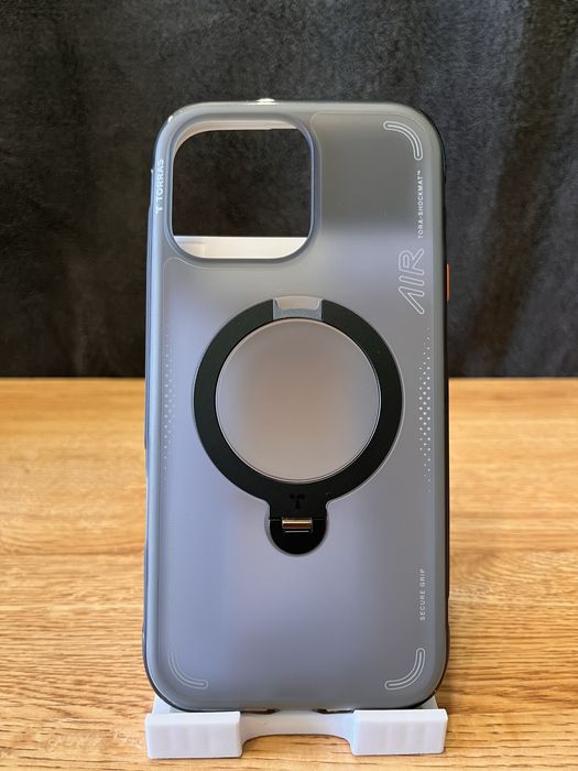 TORRAS Q3 Air iPhone 16 Pro Max/17 Pro / Pro Max | MagSafe | 360° Stand | Premium Case
