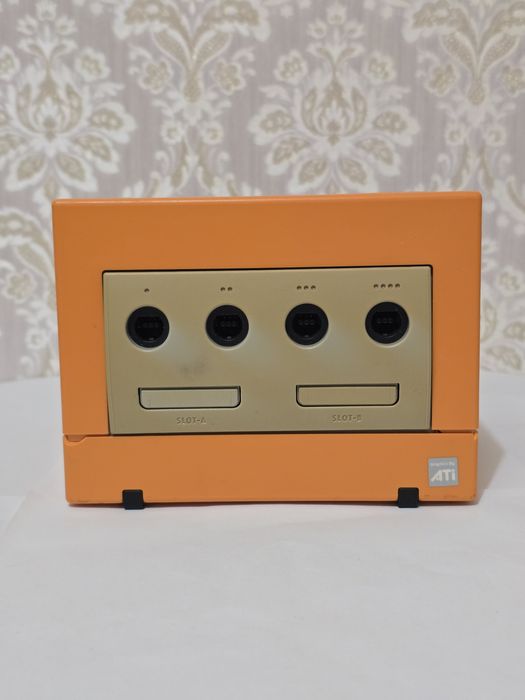 Консоль Nintendo Gamecube Spice Orange DOL-001