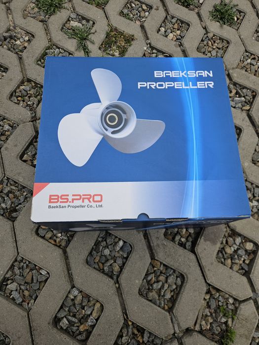 Śruba napędowa do silnika zaburtowego