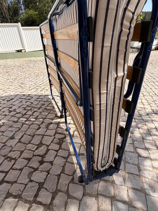 Divans 75X180 usados