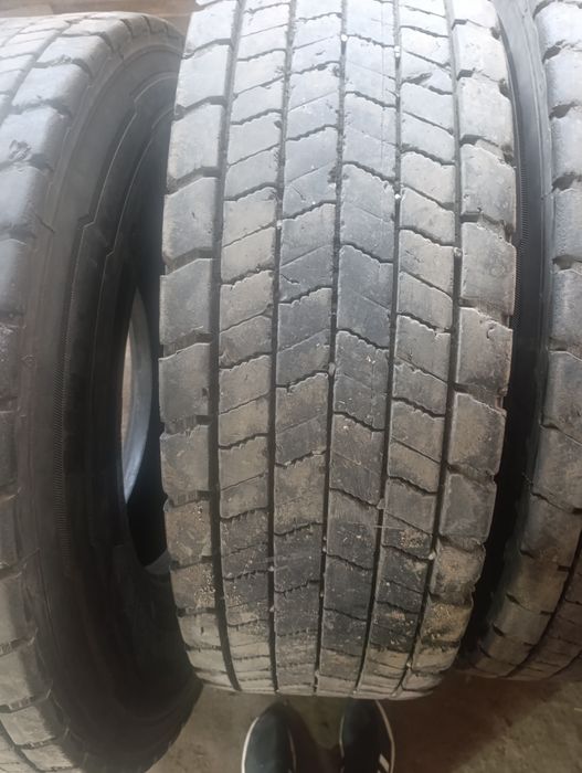 Шини Continental 315/80r22.5