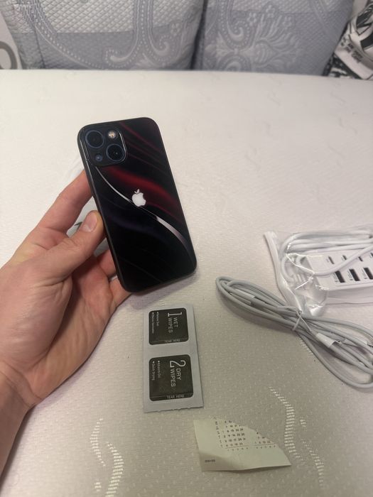 Iphone 13 mini - 96% Bateria