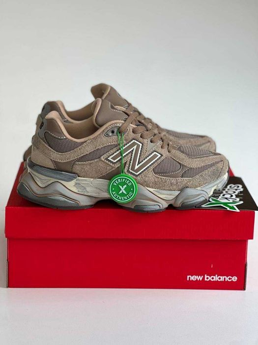 Мужские кроссовки New Balance 9060 Mushroom Premium. 40-45