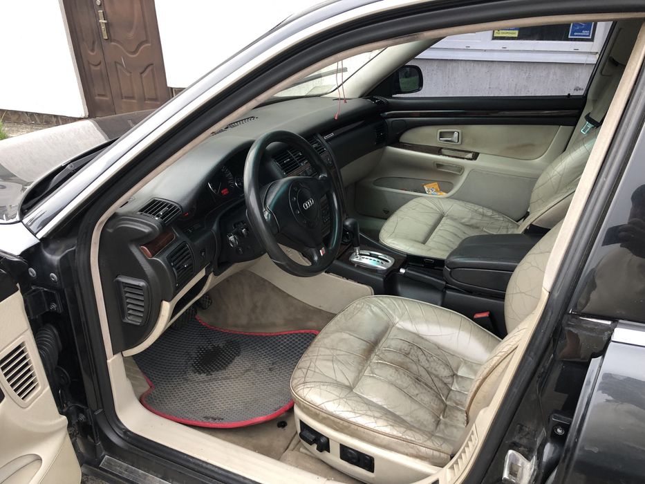 Audi A8 D2 4.2 v8 quattro