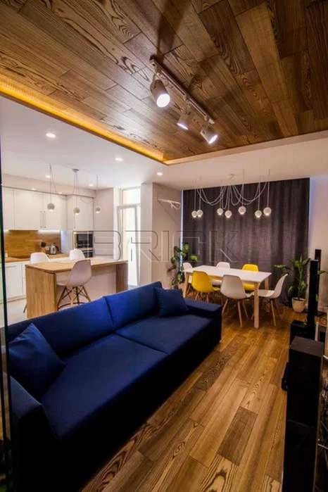 Продажа 2х кімнатної квартири, ЖК Відпочинок Петрицького 13