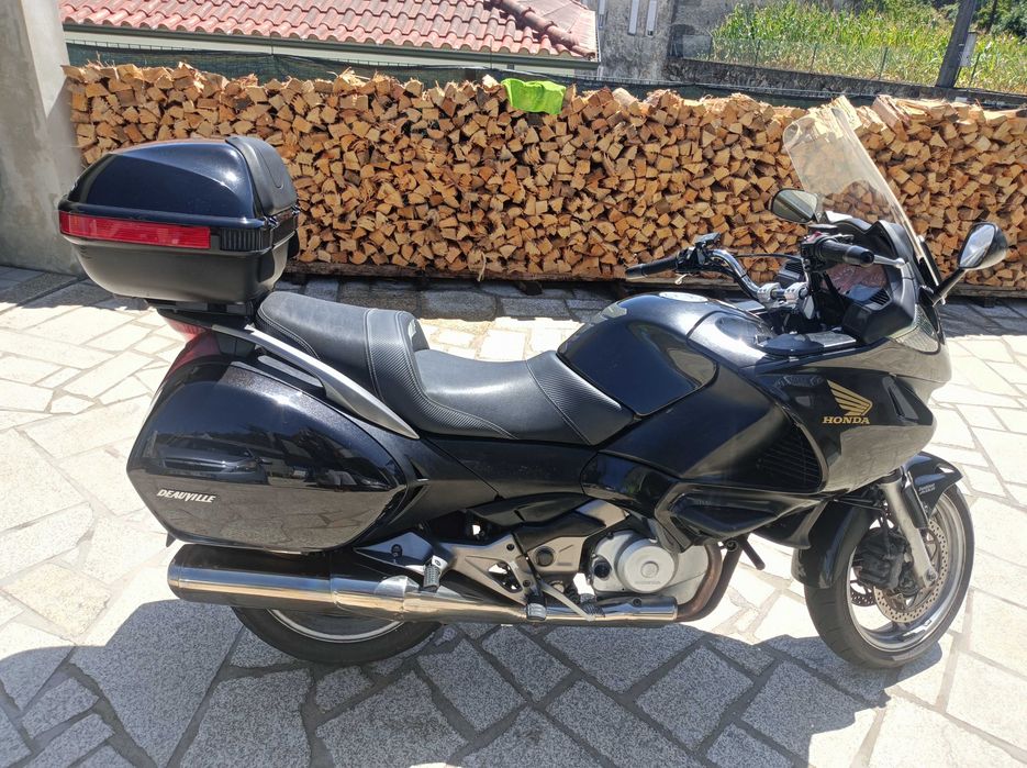 Honda Deauville 700 NT ABS
