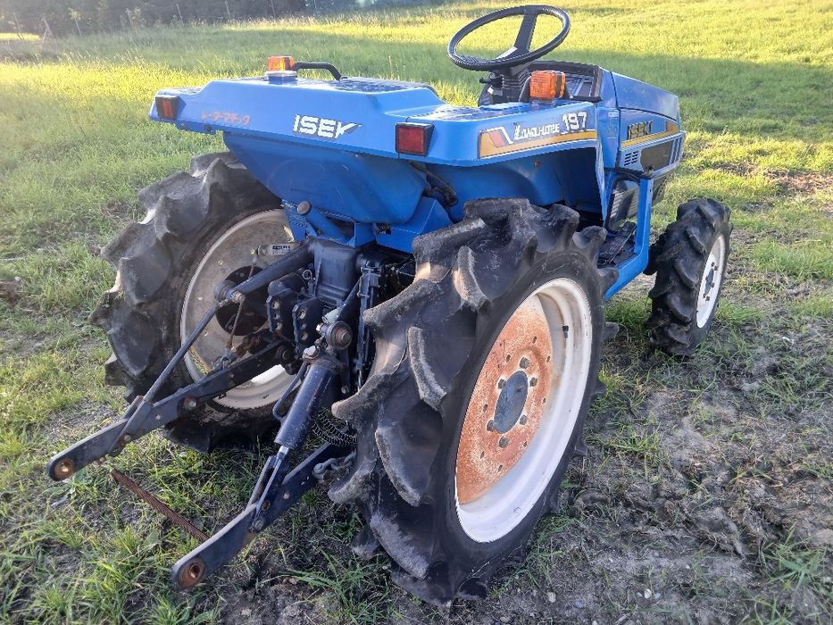 Japoński traktor iseki landhope Wspomaganie 4x4